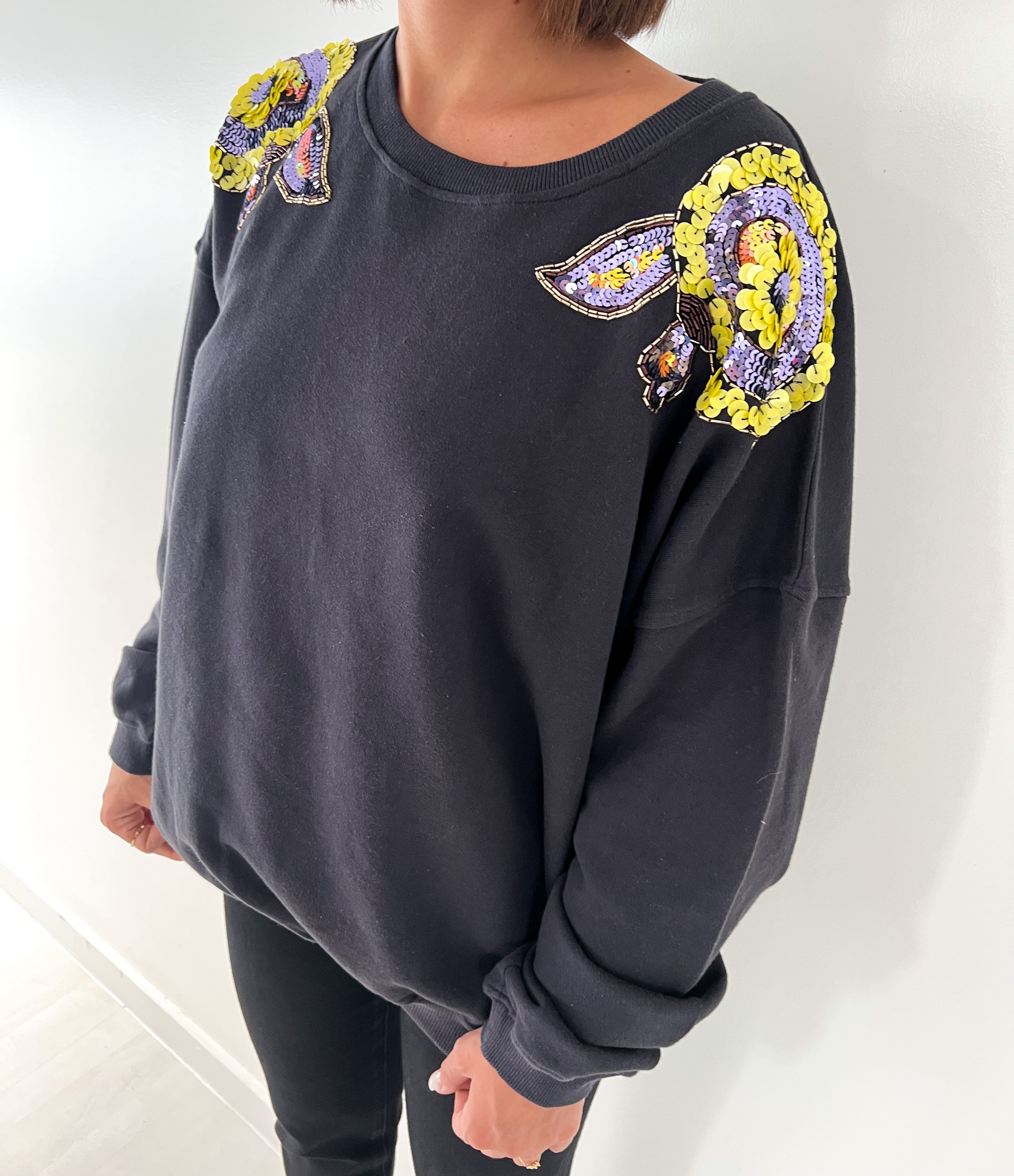 Sweatshirt / Pullover Sequin an den Schultern